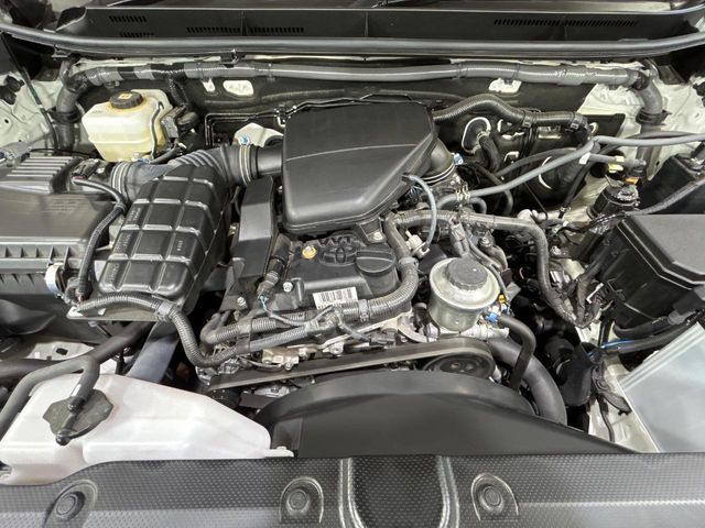 TOYOTA LANDCRUISER PRADO 2023 Image 31