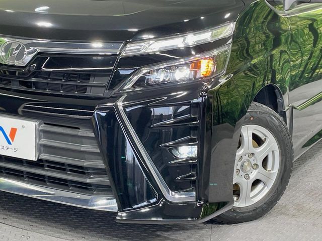 TOYOTA VOXY 2018 Image 31