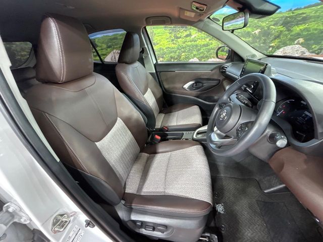 TOYOTA YARIS CROSS HYBRID 2024 Image 31