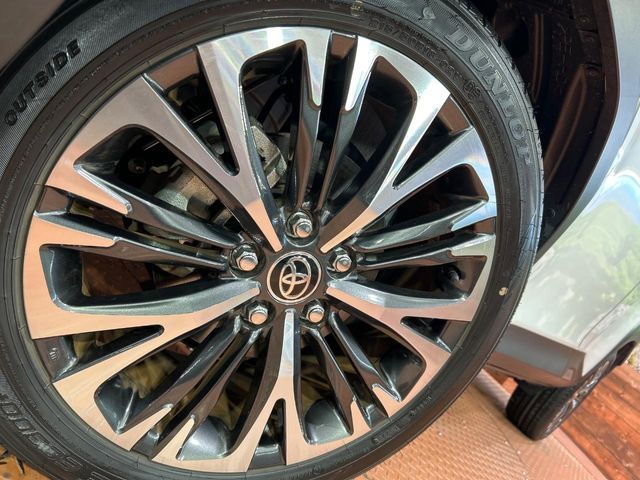 TOYOTA YARIS CROSS HYBRID 2024 Image 31