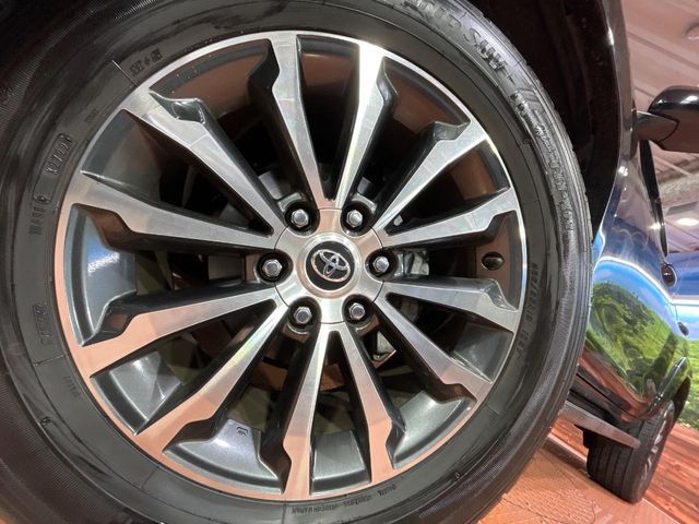 TOYOTA LANDCRUISER PRADO 2020 Image 31