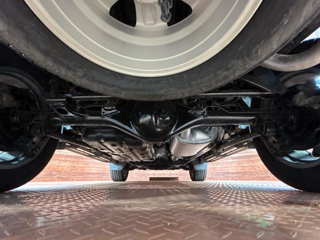 TOYOTA LANDCRUISER PRADO 2020 Image 31