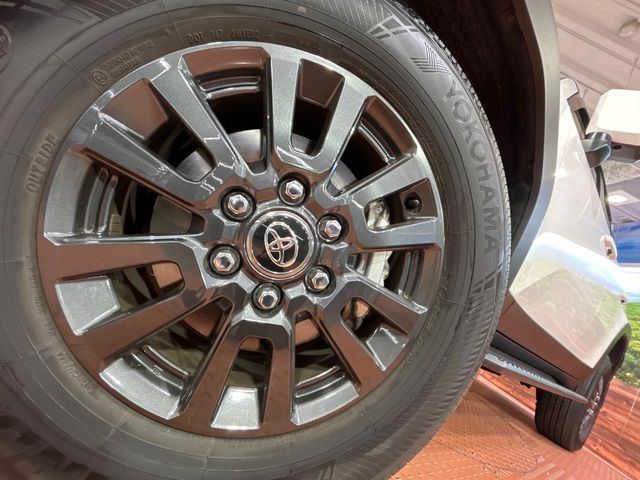 TOYOTA LANDCRUISER 250 2024 Image 31