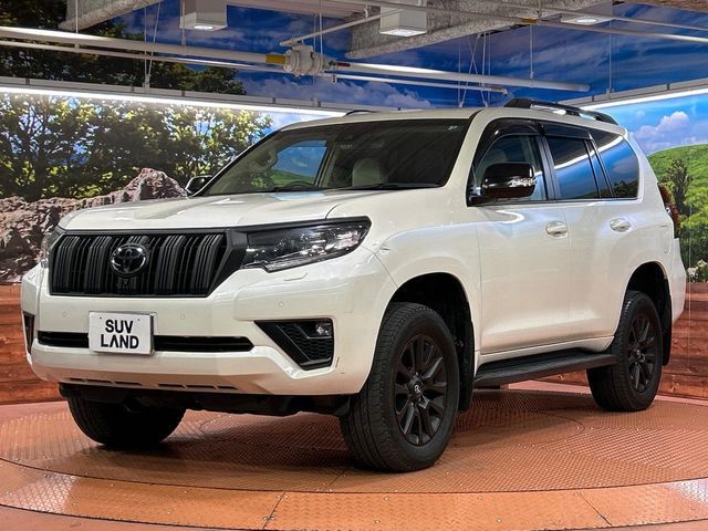 TOYOTA LANDCRUISER PRADO 2023 Image 31