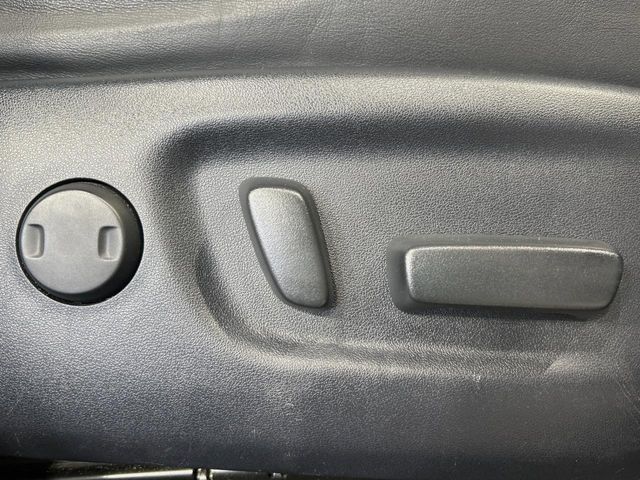 TOYOTA HARRIER 2WD 2015 Image 31