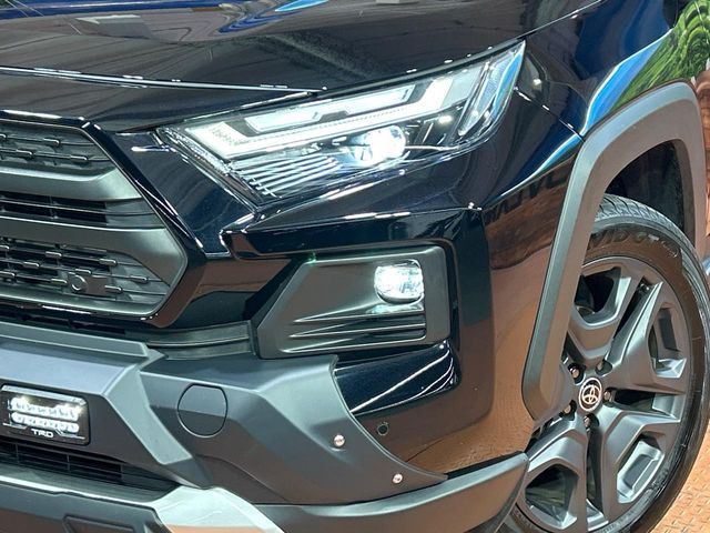 TOYOTA RAV4 HYBRID 4WD 2022 Image 31