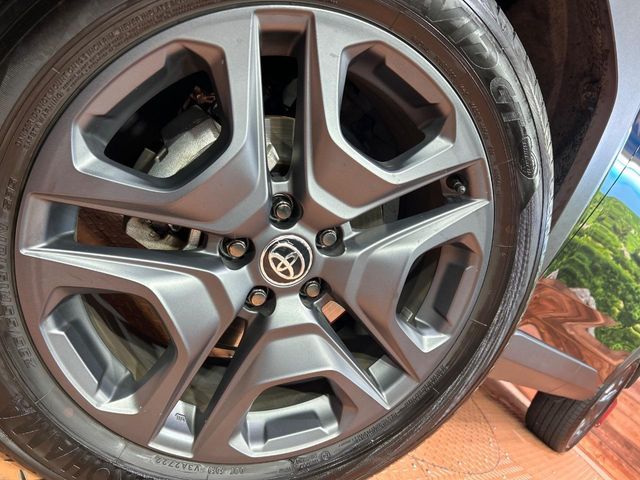 TOYOTA RAV4 HYBRID 4WD 2022 Image 31