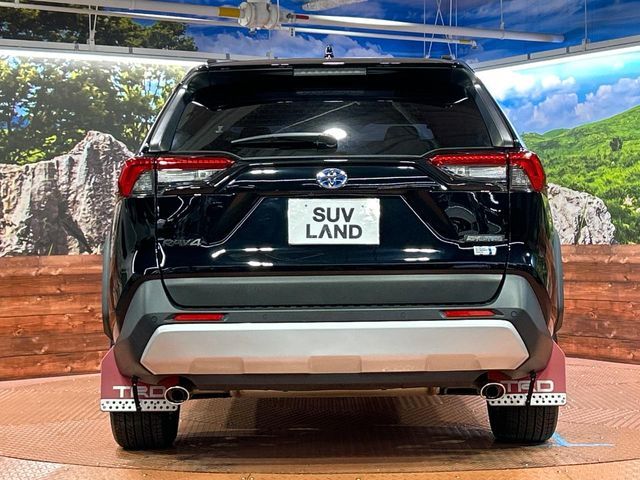 TOYOTA RAV4 HYBRID 4WD 2022 Image 31