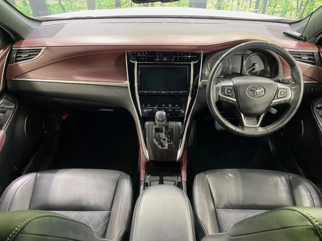 TOYOTA HARRIER 2WD 2017 Image 31