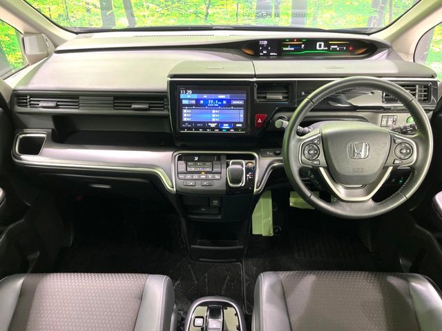 HONDA STEPWAGON E:HEV SPAD 2020 Image 31