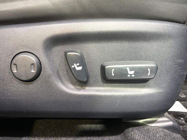 TOYOTA HARRIER HYBRID 2014 Image 31