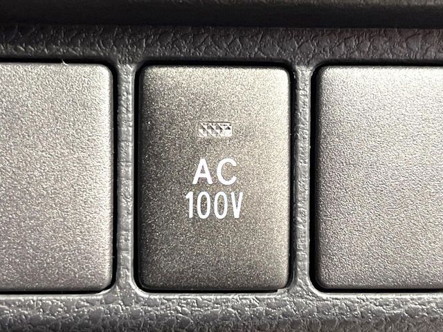 TOYOTA HARRIER HYBRID 2014 Image 31