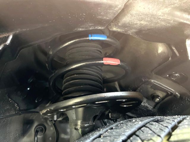 TOYOTA HARRIER HYBRID 2014 Image 31