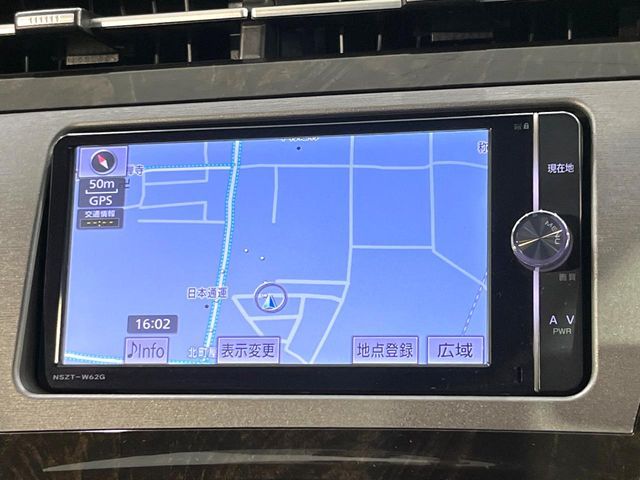 TOYOTA PRIUS 2013 Image 31