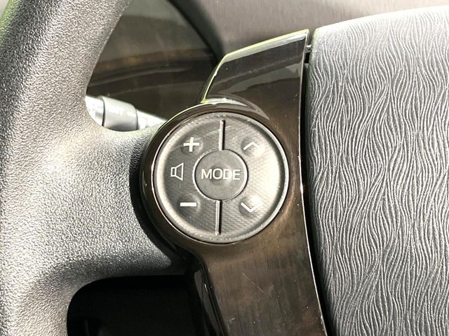 TOYOTA PRIUS 2013 Image 31