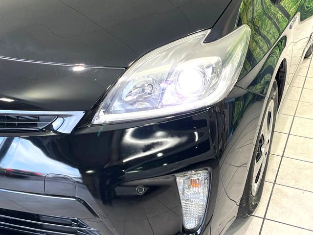 TOYOTA PRIUS 2013 Image 31