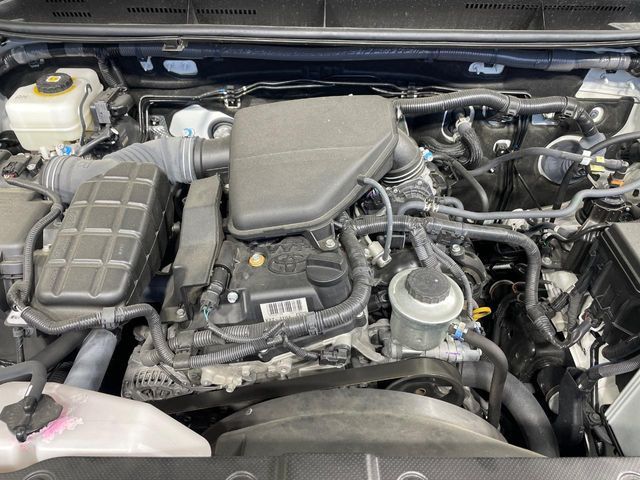 TOYOTA LANDCRUISER PRADO 2023 Image 31