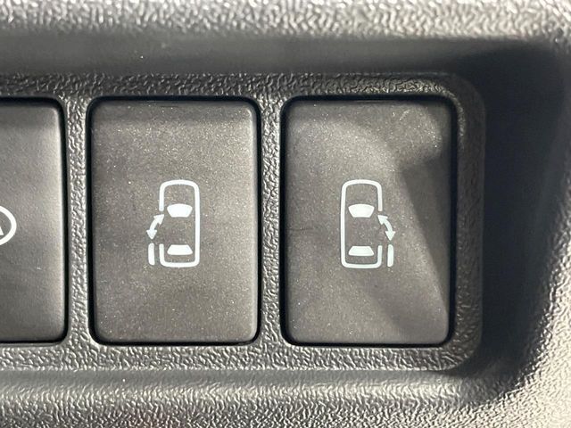 TOYOTA HIACE VAN 2WD 2024 Image 31