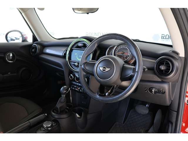 BMW MINI COOPER 2017 Image 31