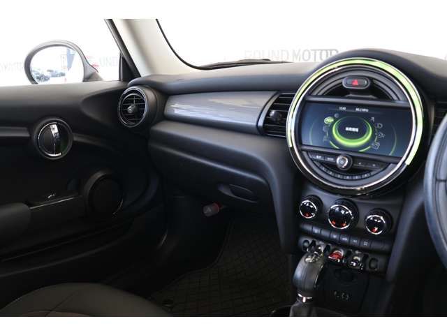 BMW MINI COOPER 2017 Image 31