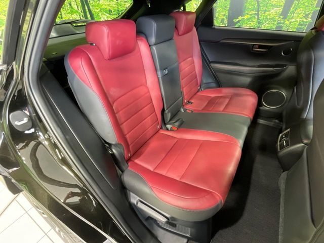 TOYOTA LEXUS NX300H AWD 2015 Image 31