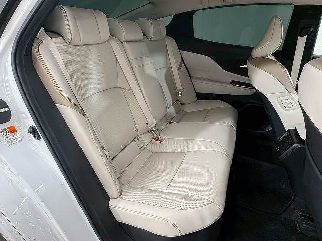 TOYOTA CROWN CROSSOVER 2023 Image 31