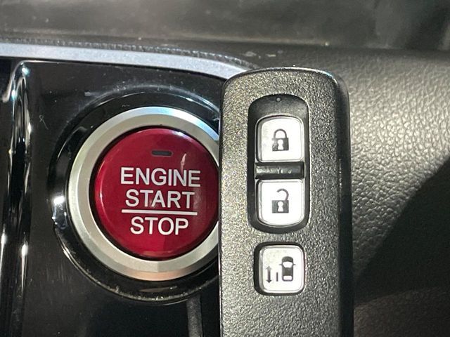 HONDA N BOX CUSTOM 2013 Image 31