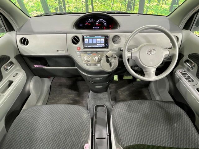 TOYOTA SIENTA 2009 Image 31