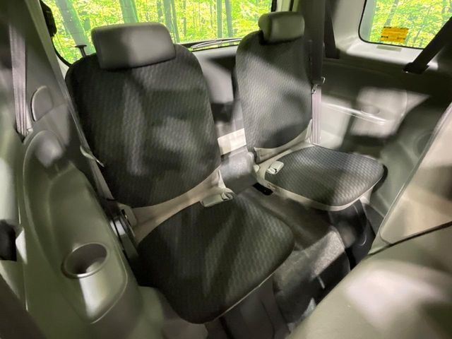 TOYOTA SIENTA 2009 Image 31