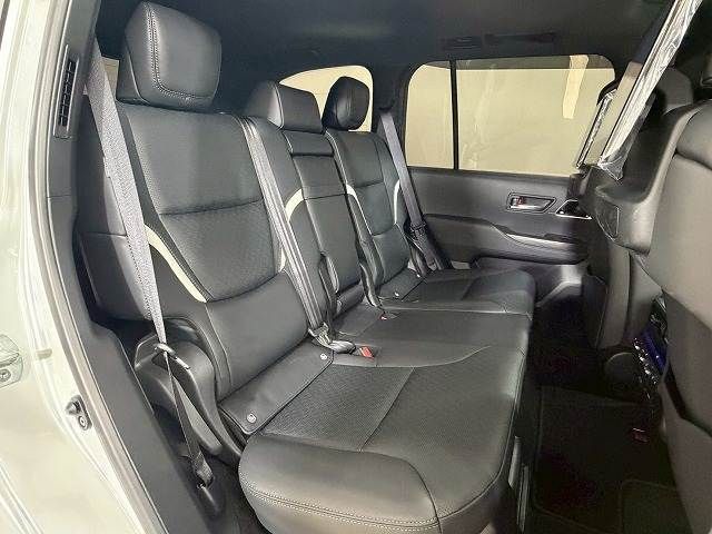 TOYOTA LANDCRUISER WAGON 2024 Image 31