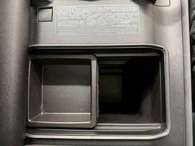 TOYOTA LANDCRUISER WAGON 2024 Image 31