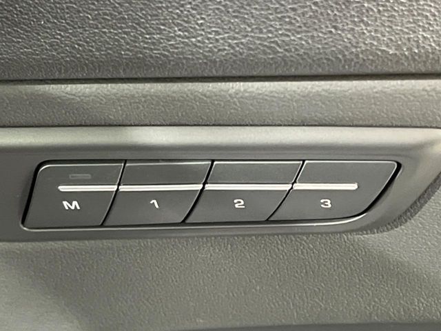 JAGUAR E-PACE 2019 Image 31