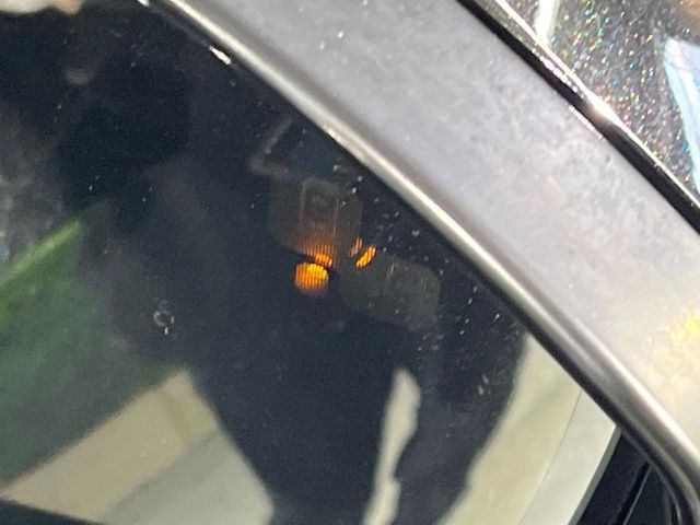 JAGUAR E-PACE 2019 Image 31