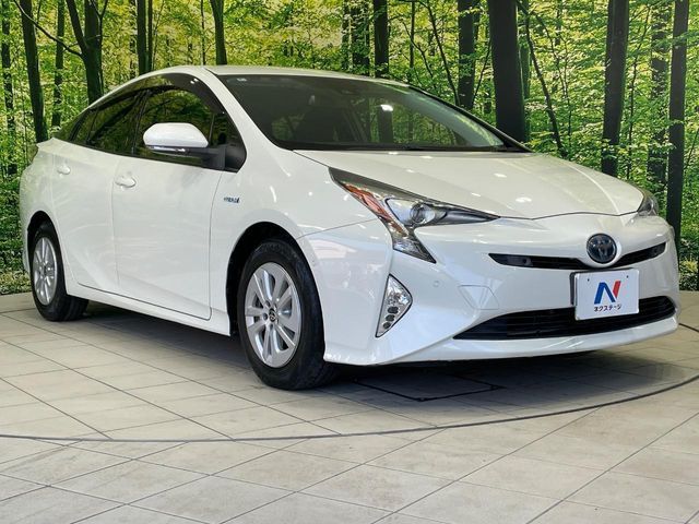 TOYOTA PRIUS 2018 Image 31