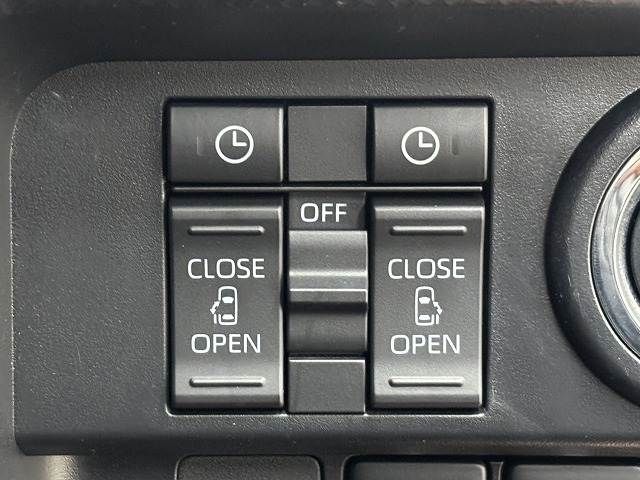 TOYOTA ROOMY 2021 Image 31