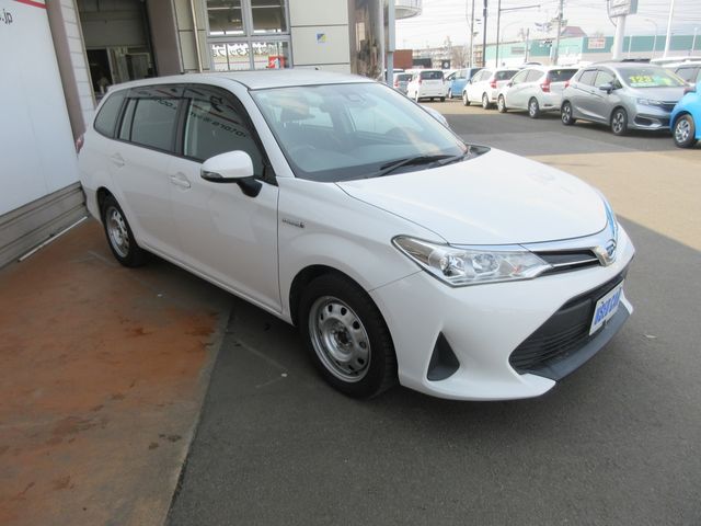 TOYOTA COROLLA FIELDER HYBR 2018 Image 31