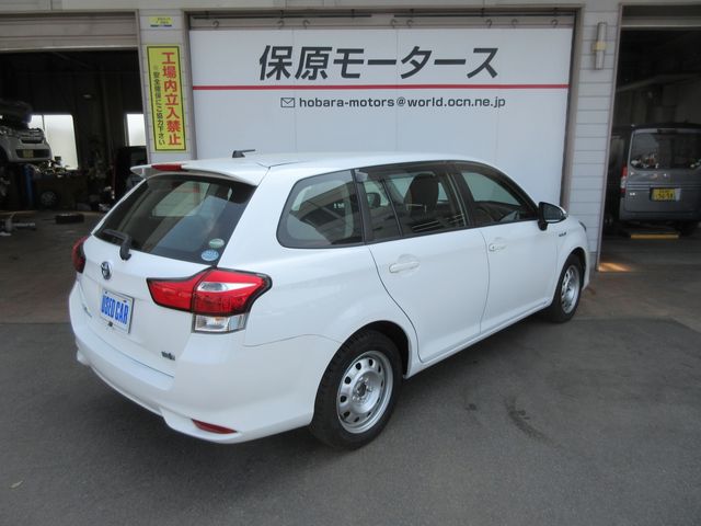 TOYOTA COROLLA FIELDER HYBR 2018 Image 31