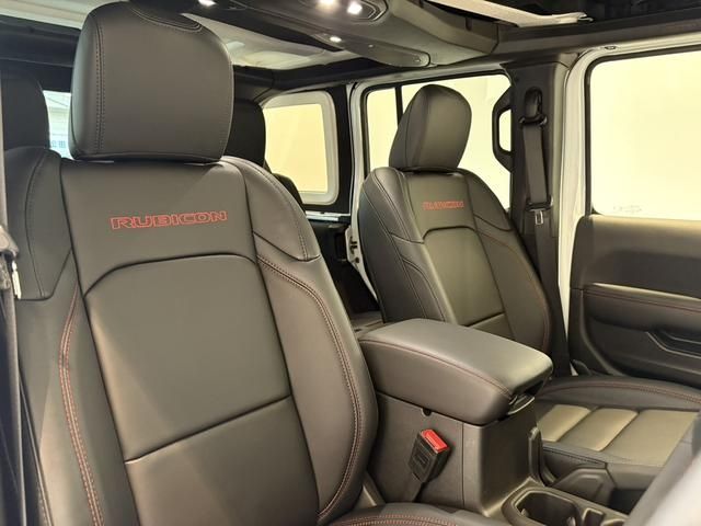 JEEP WRANGLER UNLIMI 2024 Image 31