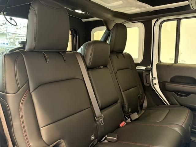 JEEP WRANGLER UNLIMI 2024 Image 31