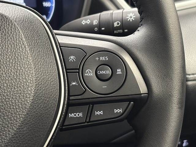 TOYOTA COROLLA CROSS HYBRID 2025 Image 31