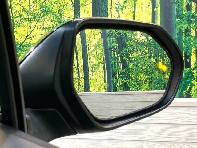 TOYOTA PRIUS 2017 Image 31