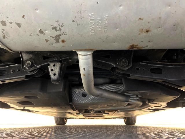 TOYOTA PRIUS 2017 Image 31