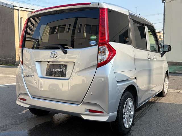 TOYOTA ROOMY 2017 Image 31