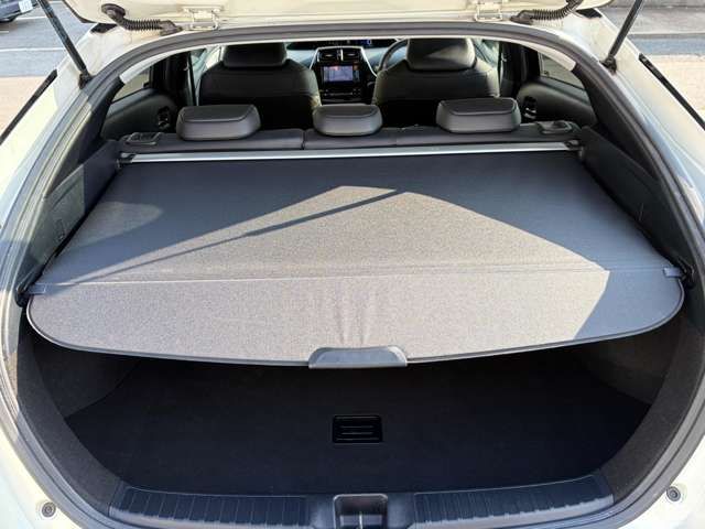 TOYOTA PRIUS 2017 Image 31