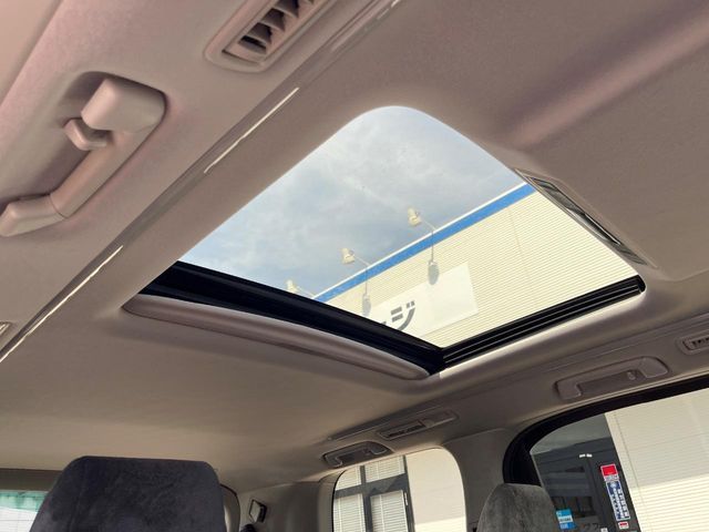 TOYOTA ALPHARD 2018 Image 31