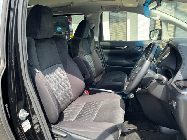 TOYOTA ALPHARD 2018 Image 31