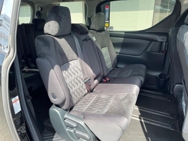 TOYOTA ALPHARD 2018 Image 31