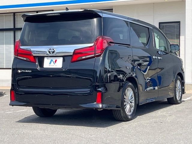 TOYOTA ALPHARD 2018 Image 31