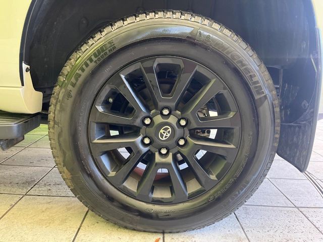 TOYOTA LANDCRUISER PRADO 2023 Image 31