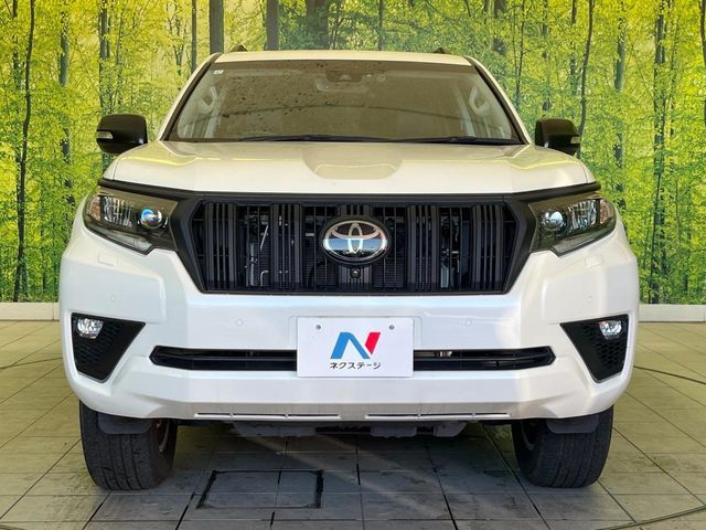 TOYOTA LANDCRUISER PRADO 2023 Image 31